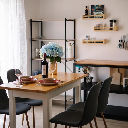 Sunny Apartment For 2 Муртер Екстериор снимка