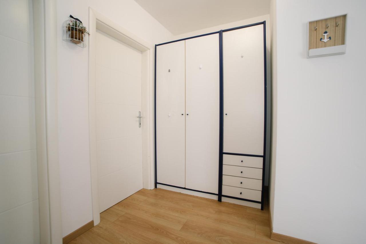 Sunny Apartment For 2 Муртер Екстериор снимка