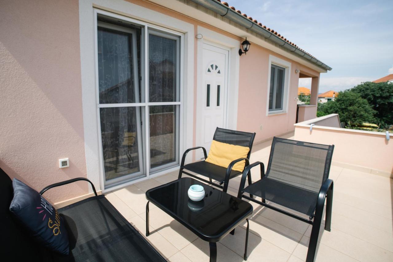 Sunny Apartment For 2 Муртер Екстериор снимка