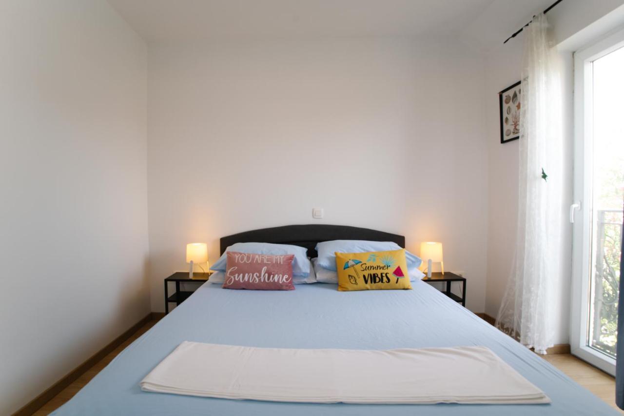 Sunny Apartment For 2 Муртер Екстериор снимка