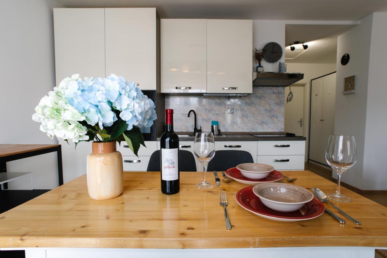 Sunny Apartment For 2 Муртер Екстериор снимка